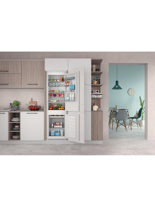 Indesit INC18D011B1 Integrated Fridge Freezer - White - Image 4